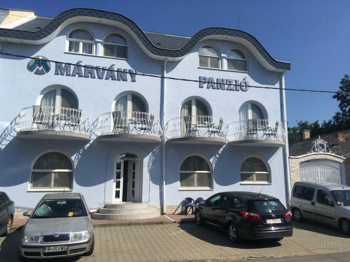 Marvany Panzio Hajdúszoboszló Εξωτερικό φωτογραφία